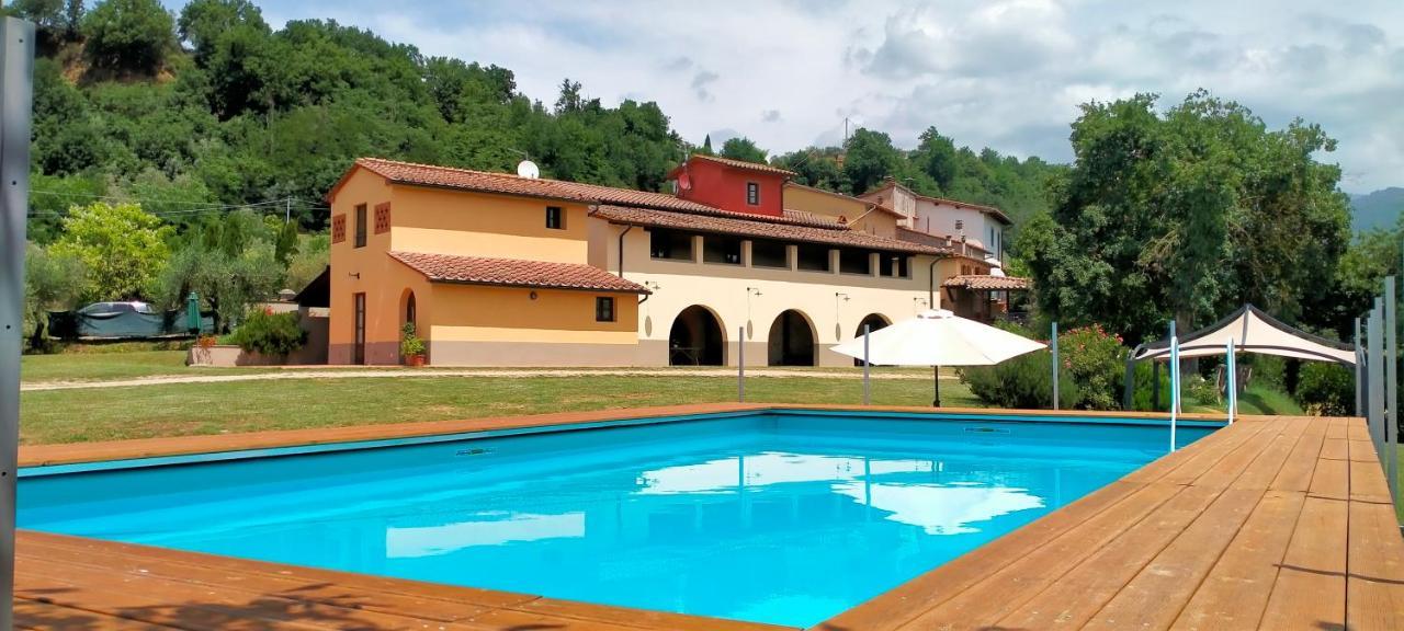 Agriturismo Lo Zolfino Penna 外观 照片