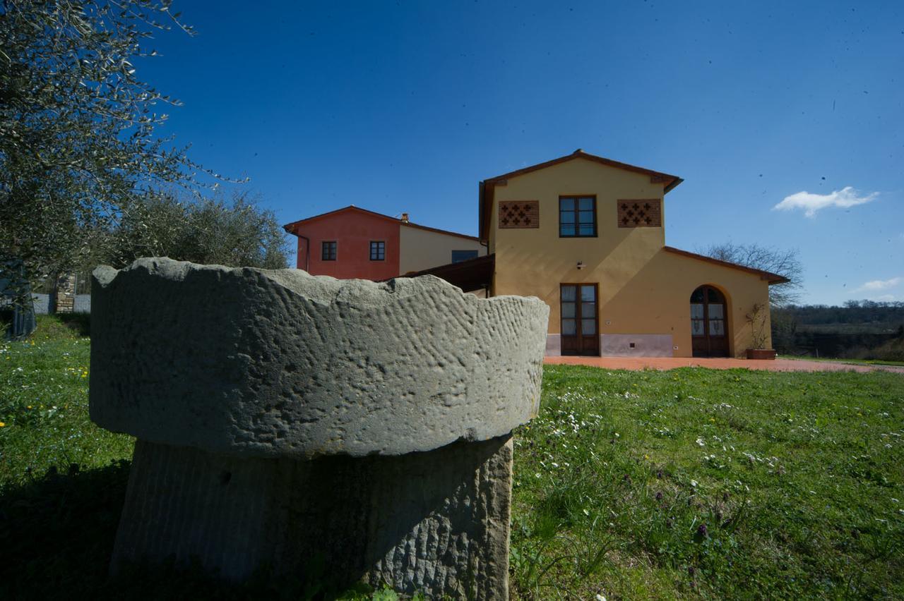 Agriturismo Lo Zolfino Penna 外观 照片